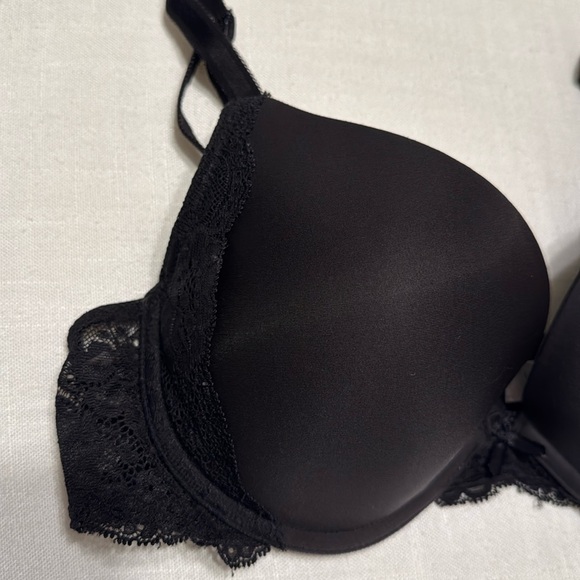 ✨ Victoria’s Secret Dream Angels Push-Up Bra – Size 36C - Picture 3 of 11